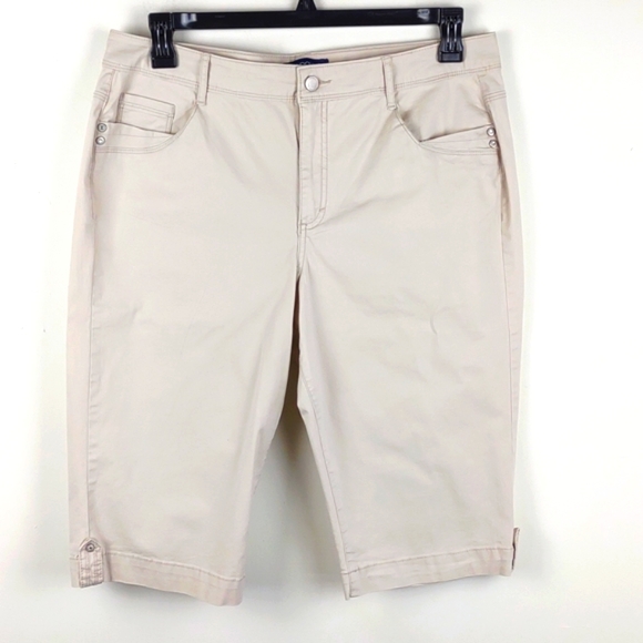 Bandolino Pants - Bandolino Bermuda Shorts